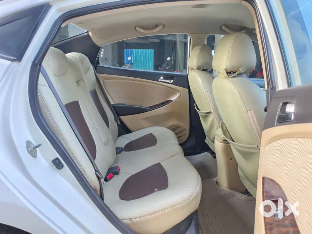 Hyundai Verna 1.6 Ex Vtvt, 2013, Petrol