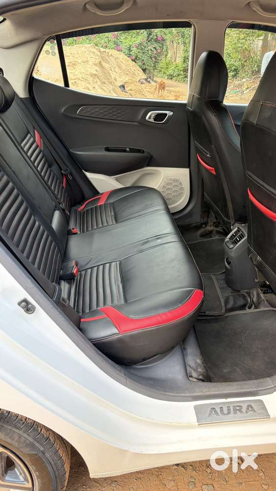 Hyundai Aura Sx (o) Manual, 2023, Petrol
