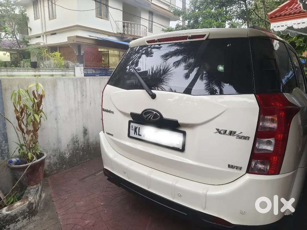 Mahindra Xuv500 W8 2013