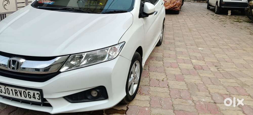 Honda City Hybrid Ehev 2015 Cng & Hybrids 85000 Km Driven