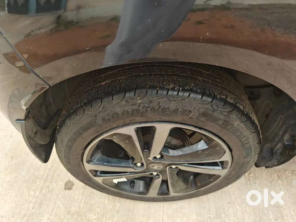 Tata Altroz Xza 2025