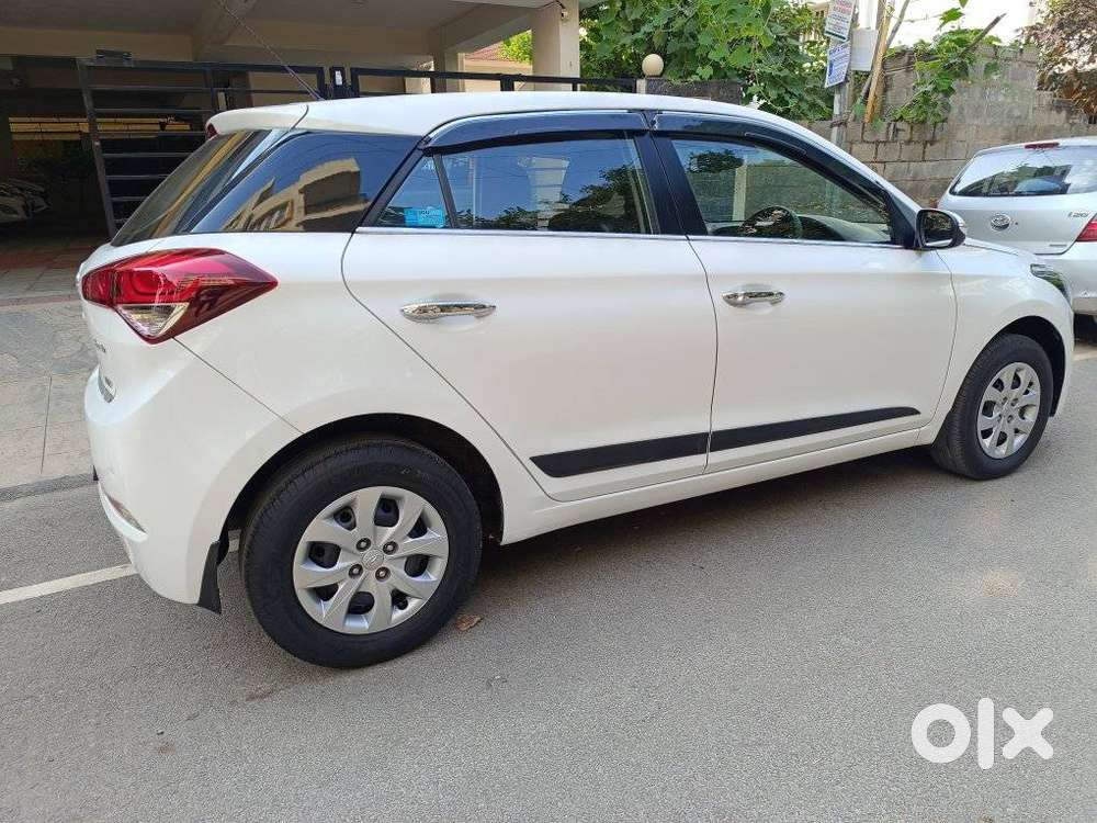 Hyundai Elite I20 Sportz (o) 1.2 Mt, 2016, Petrol