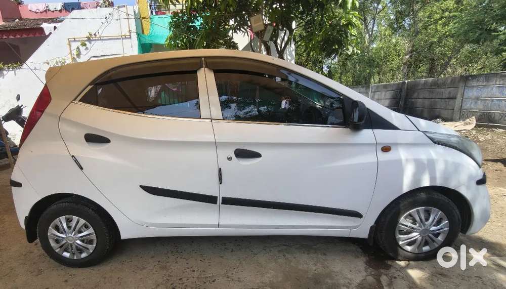 Hyundai Eon 2015 Petrol Well Maintained