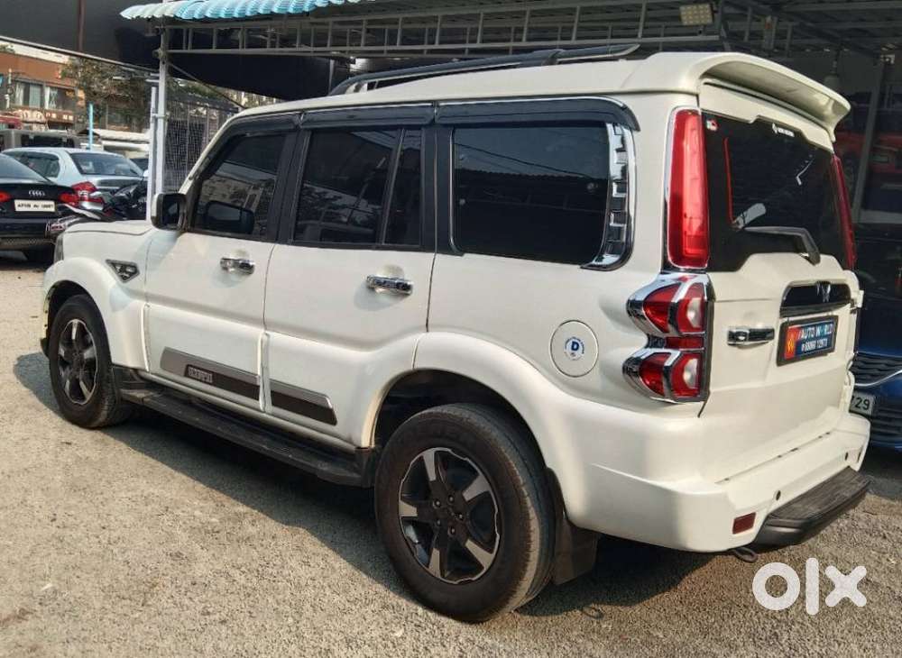 Mahindra Scorpio Classic 2.2 S 11 Mt 7 Str, 2023, Diesel