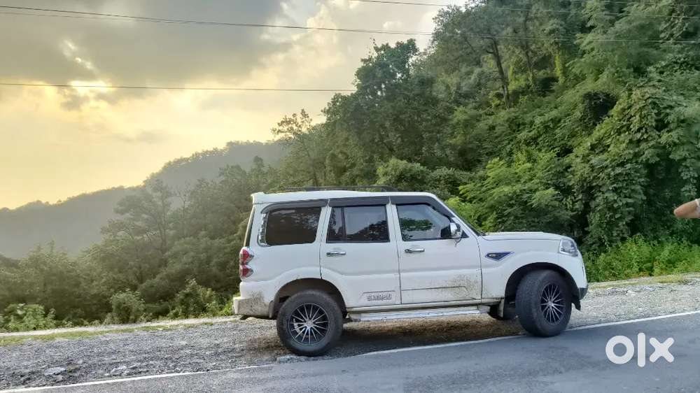 Mahindra Scorpio Classic 2018 Diesel 100000 Km Driven