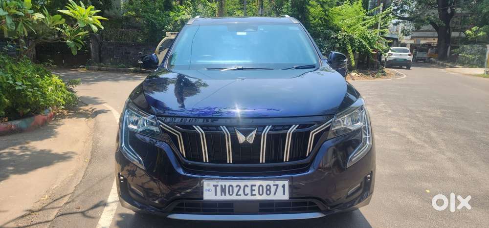 Mahindra Xuv700 2.0 Ax 7 Petrol At Str, 2025, Petrol