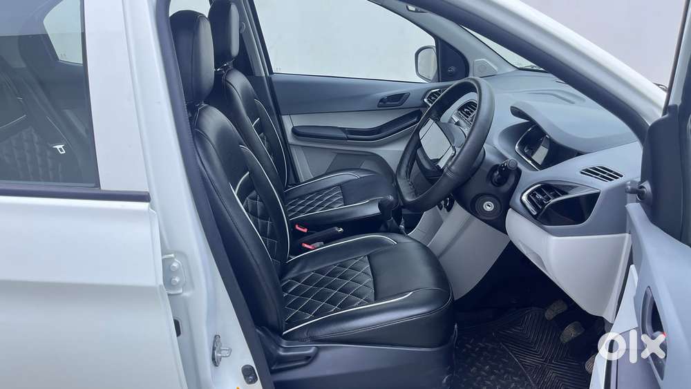 Tata Tiago Xe, 2026, Petrol
