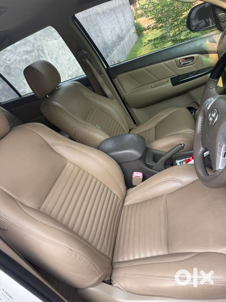 Toyota Fortuner 2012 Diesel Well Maintained