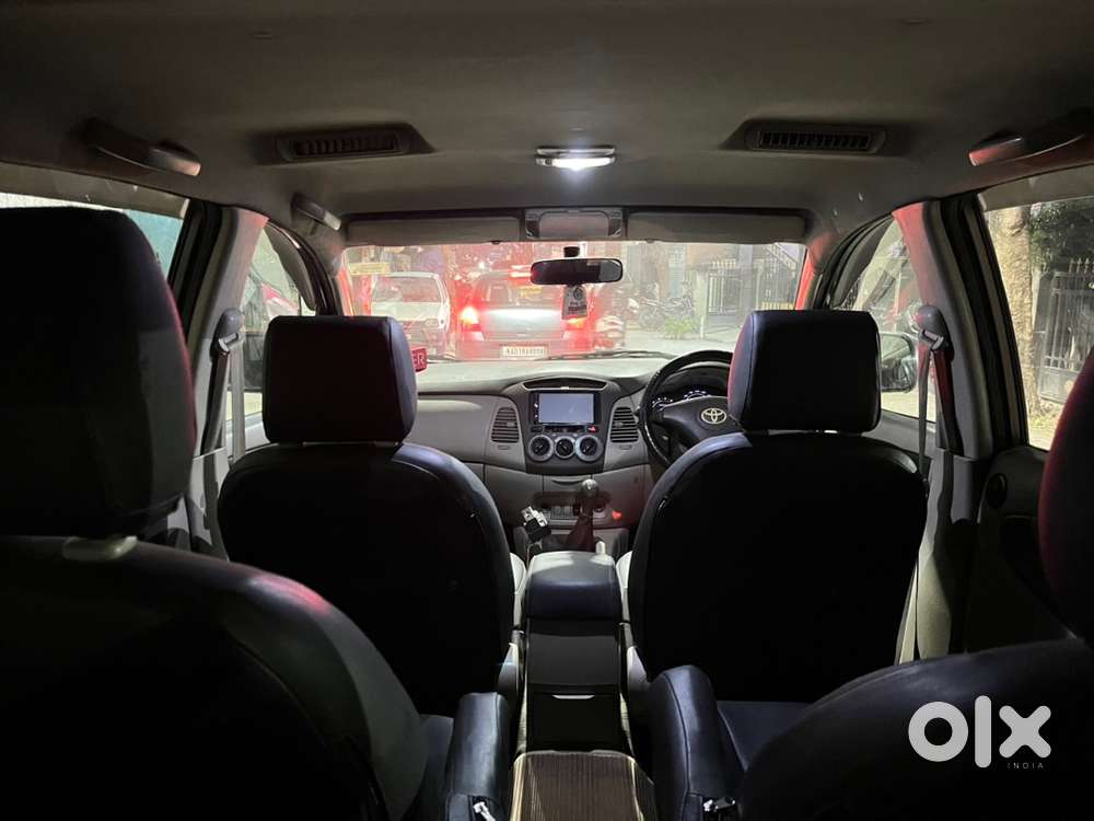 Toyota Innova Diesel 2012 4th Owner