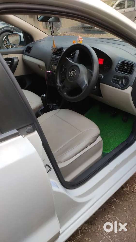 Volkswagen Polo 2011 Petrol Comfortline