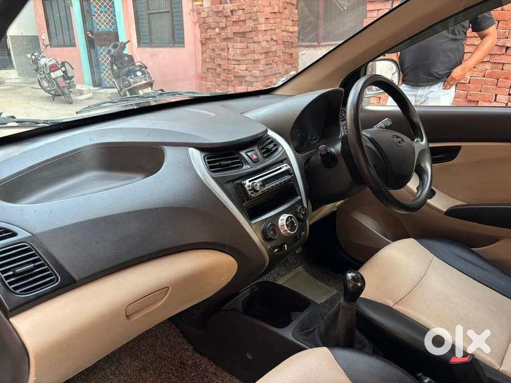 Hyundai Petrol Manual 2016 Car