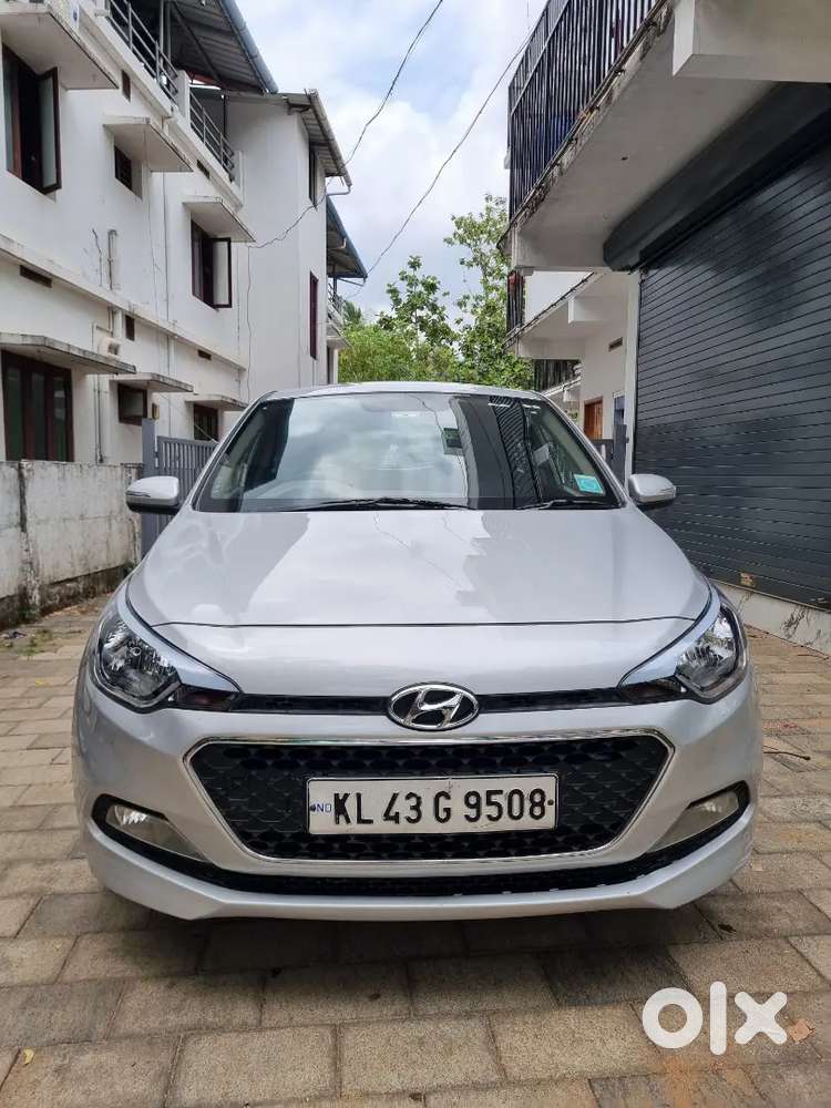 Hyundai Elite I20 2015 Petrol 140000 Km Driven
