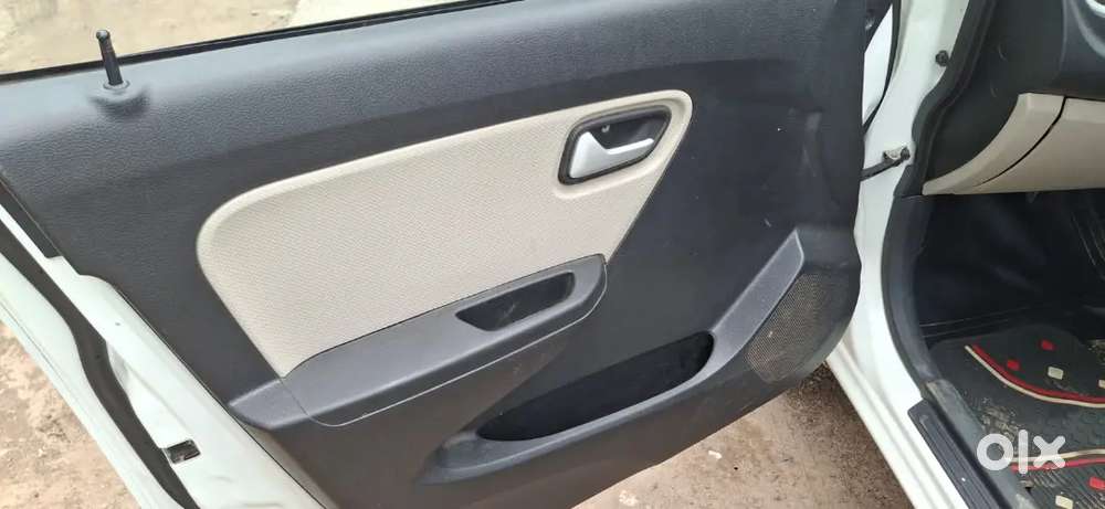 Maruti Suzuki Brezza Lxi 2021