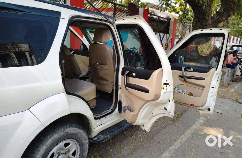 Tata Safari Storme 2014 Diesel Well Maintained