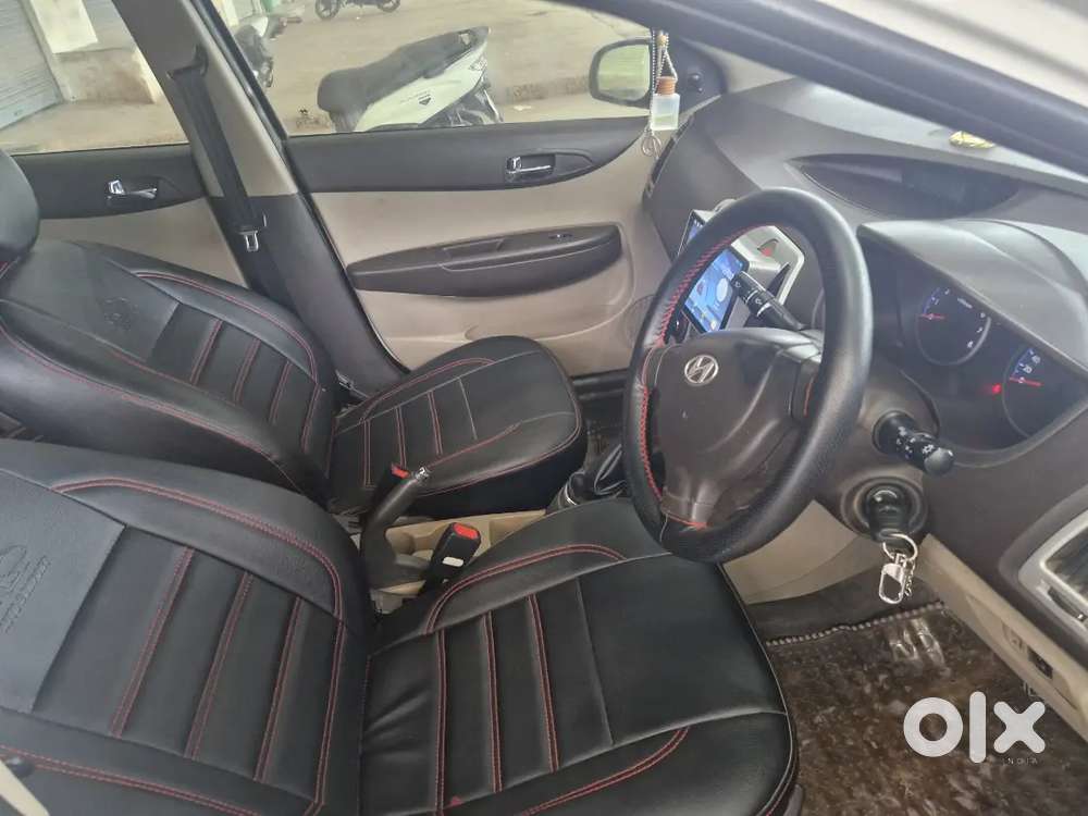 Hyundai I20 Magna Executive 2011