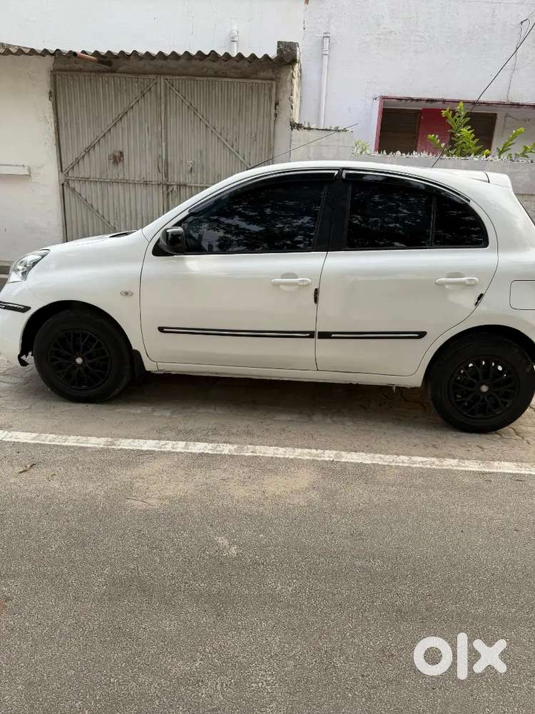 Nissan Micra 2014 Diesel 80000 Km Driven