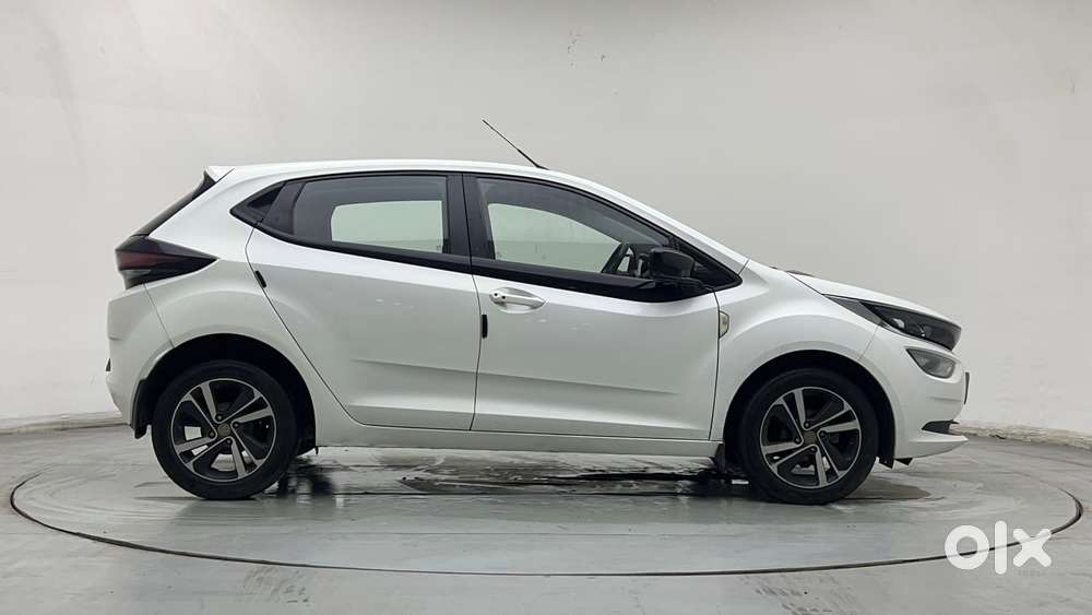 Tata Altroz Xz, 2020, Petrol