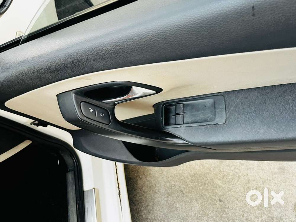 Volkswagen Polo Diesel 2011 Car