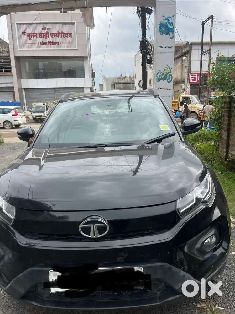 Tata Nexon 2023 Petrol
