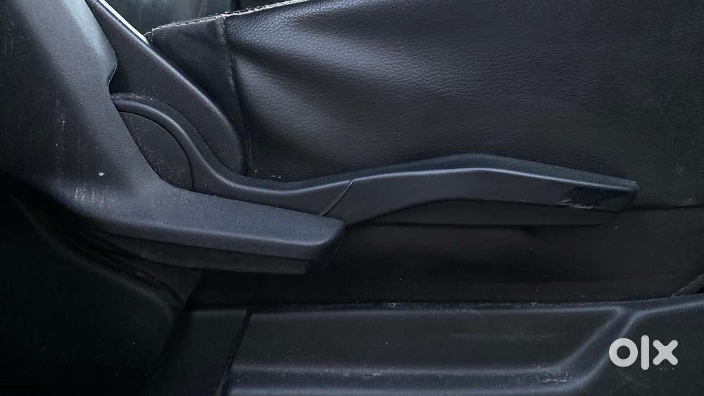 Maruti Suzuki Xl6 1.5 Alpha Plus Mt, 2022, Petrol