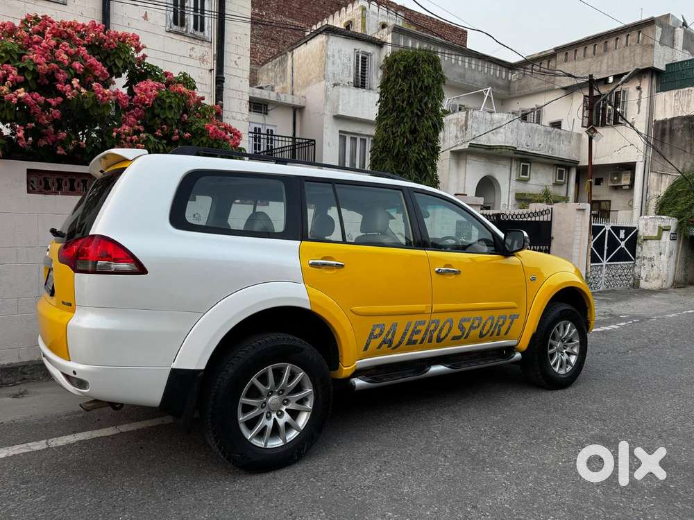 Mitsubishi Pajero Sport 2.5 Automatic, 2017, Diesel