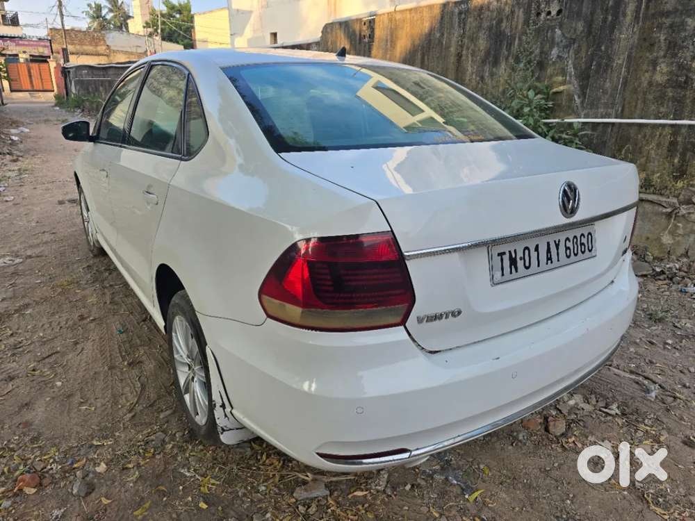 Volkswagen Vento, 2015, Petrol