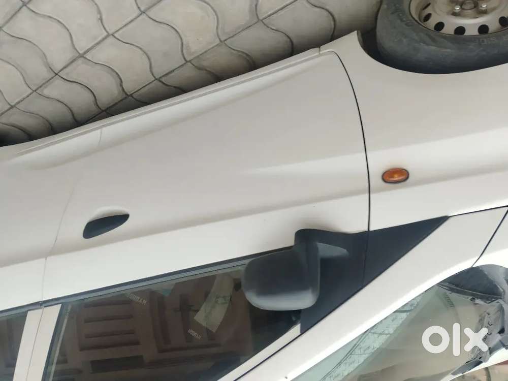 Hyundai Eon 2014 Lpg Well Maintained All Thing Are Working