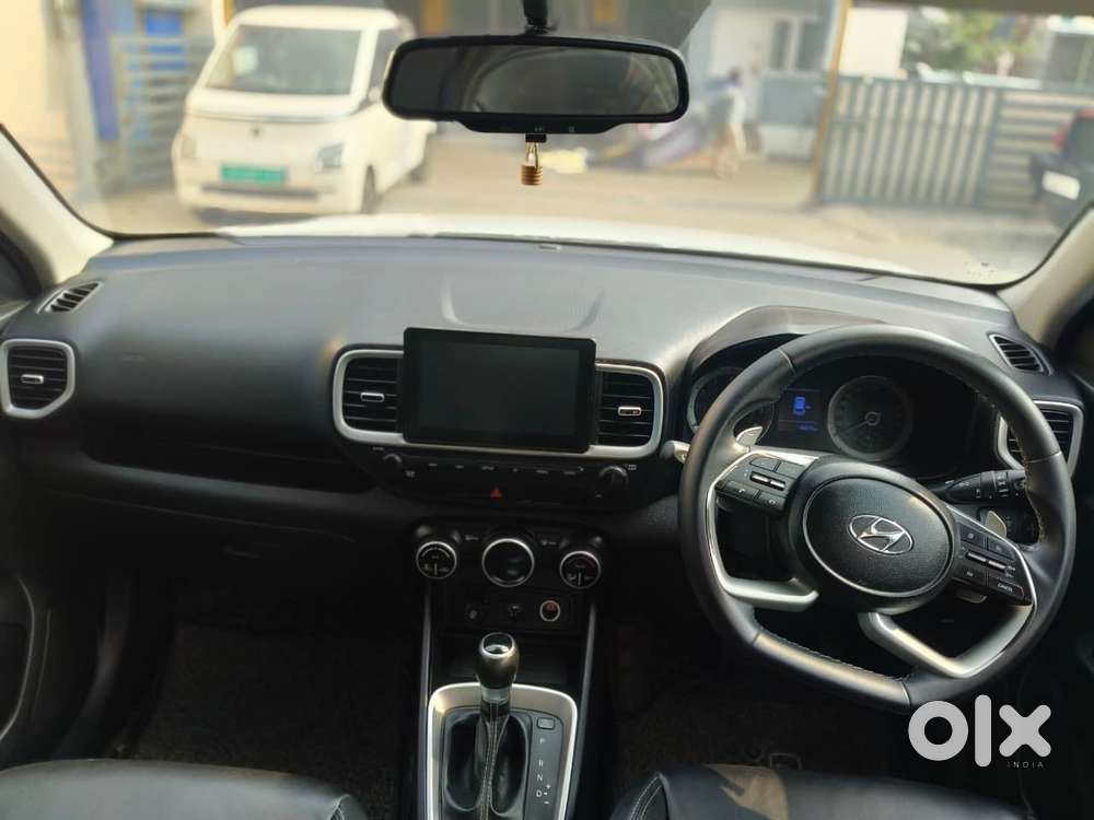 Hyundai Venue Sx Plus Turbo Dct, 2020, Petrol