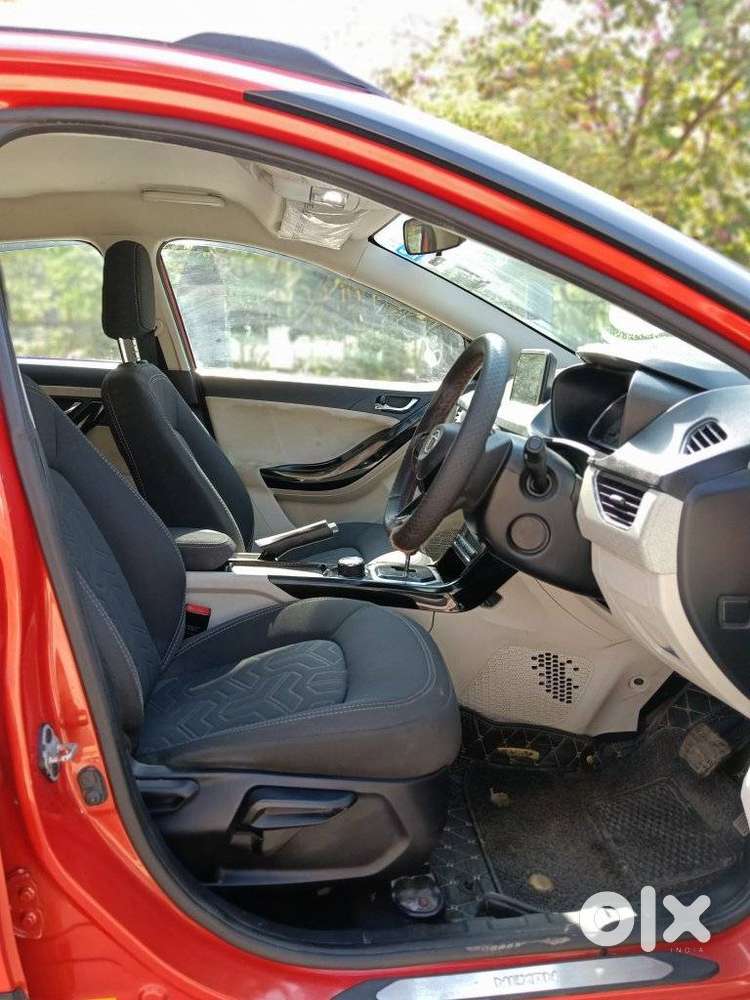 Tata Nexon 1.2 Revotron Xza Plus Dualtone, 2022, Petrol