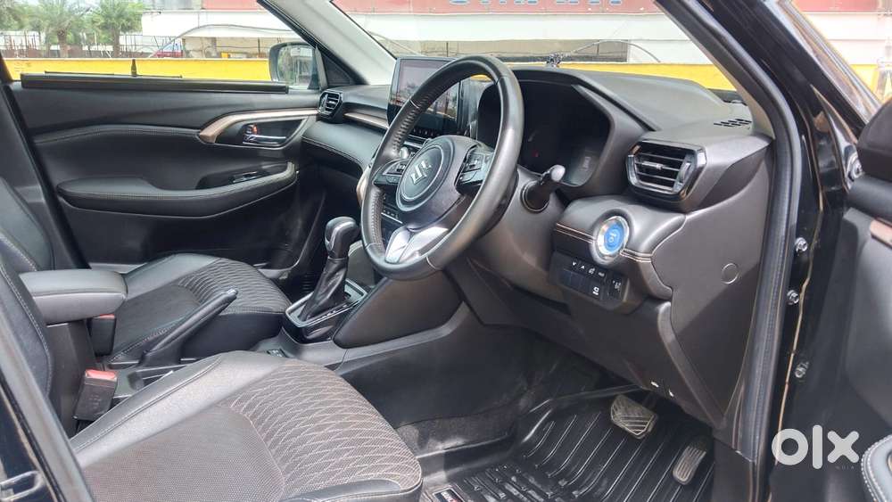 Maruti Suzuki Grand Vitara 1.5 Alpha Smart Hybrid At, 2023, Petrol