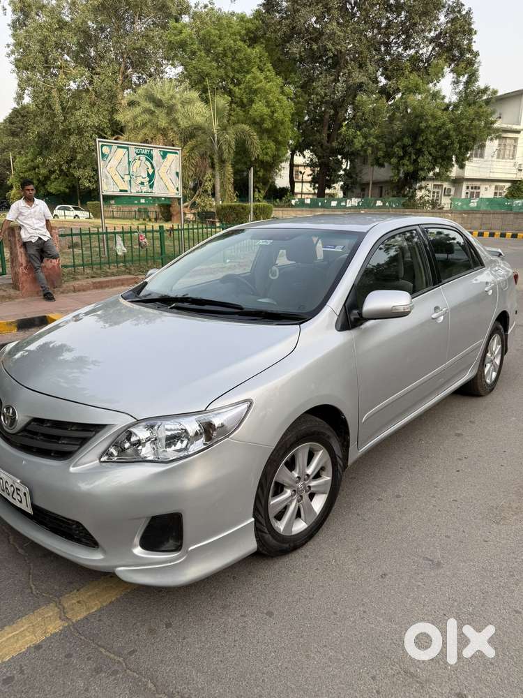 Toyota Corolla Altis 2010-2013 1.8 Js, 2012, Petrol