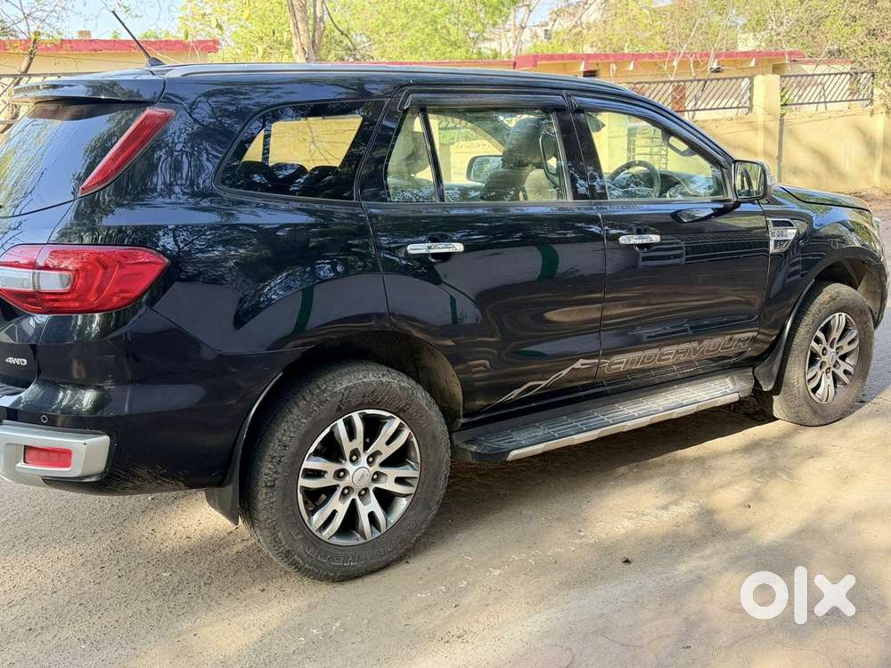 Ford Endeavour 3.2 Titanium At 4x4, 2017, Diesel