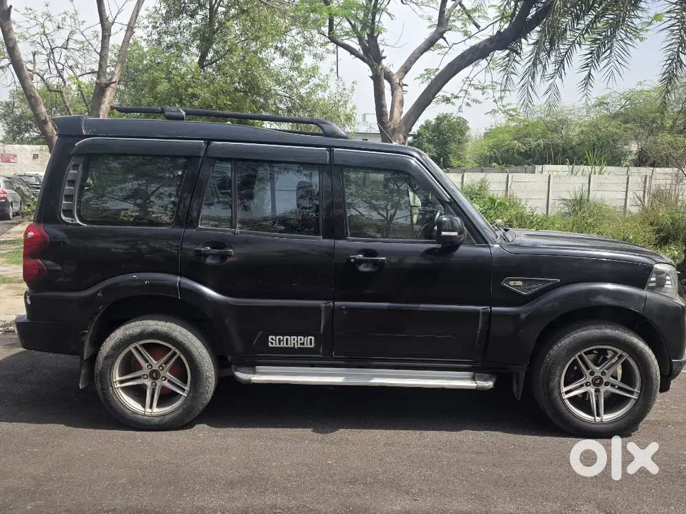 Mahindra Scorpio Classic 2019 Diesel 69000 Km Driven
