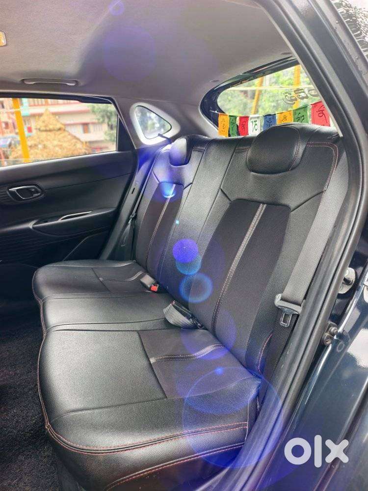 Hyundai I20 Asta (o) 1.2 Mt Dual Tone, 2023, Petrol