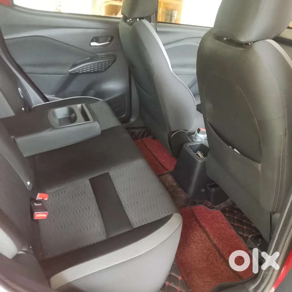 Nissan Magnite 2025 Petrol Well Maintained