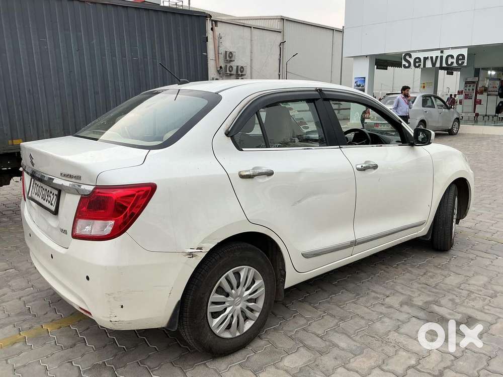 Maruti Suzuki Swift Dzire 1.2 Vxi Bsiv, 2018, Petrol