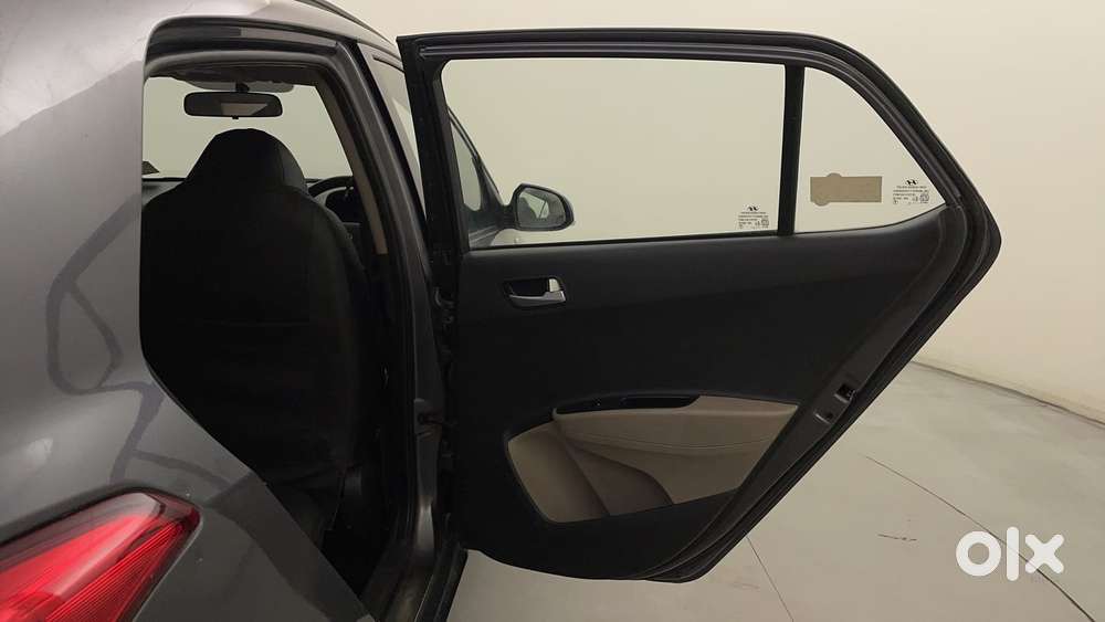 Hyundai Grand I10 [2017-2020] 1.2 Kappa Vtvt Sportz At, 2018, Petrol