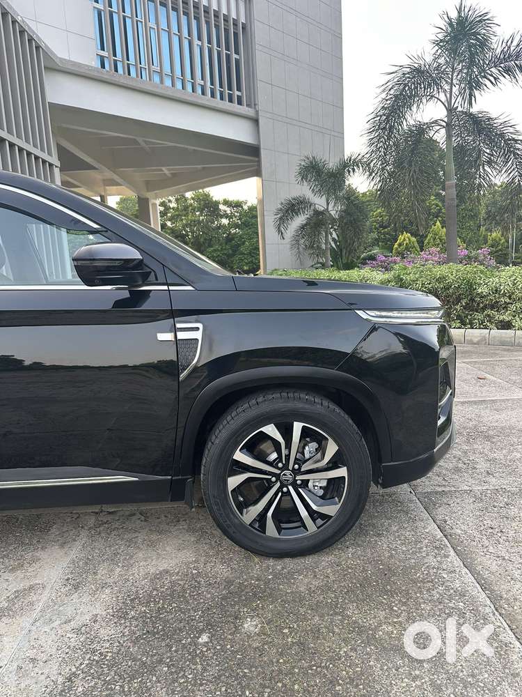 Mg Hector Plus Savvy Pro 1.5 Turbo Petrol Cvt 7 Str, 2023, Petrol