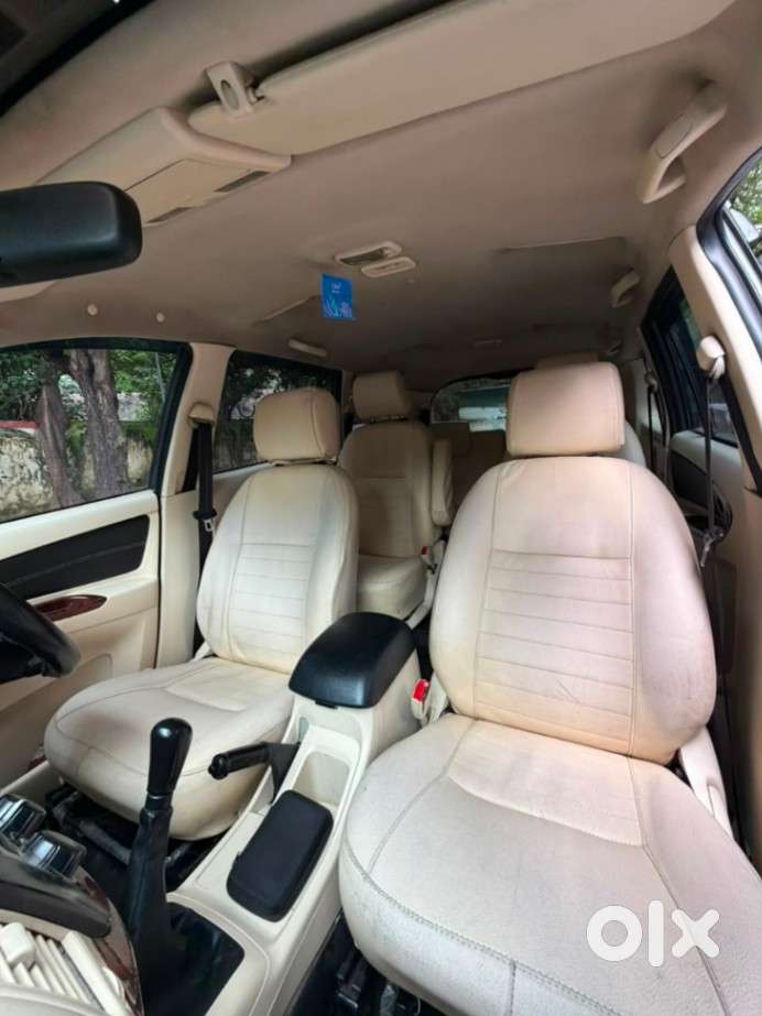 Toyota Innova 2.5 G (diesel) 7 Seater, 2015, Diesel