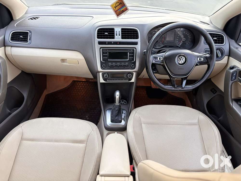 Volkswagen Vento 1.2 Tsi Highline Plus At, 2014, Petrol
