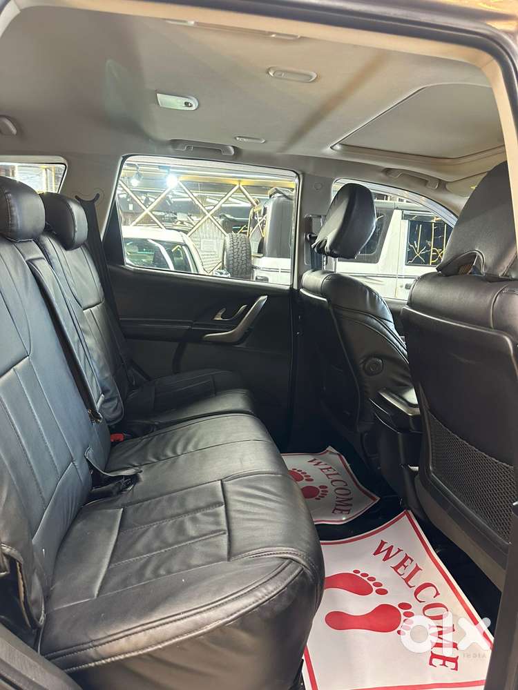 Mahindra Xuv500 W9 1.99, 2019, Diesel