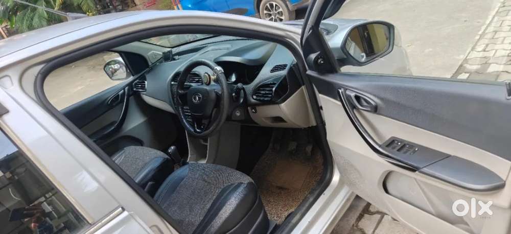 Tata Tiago 1.2 Revotron Xt, 2019, Petrol