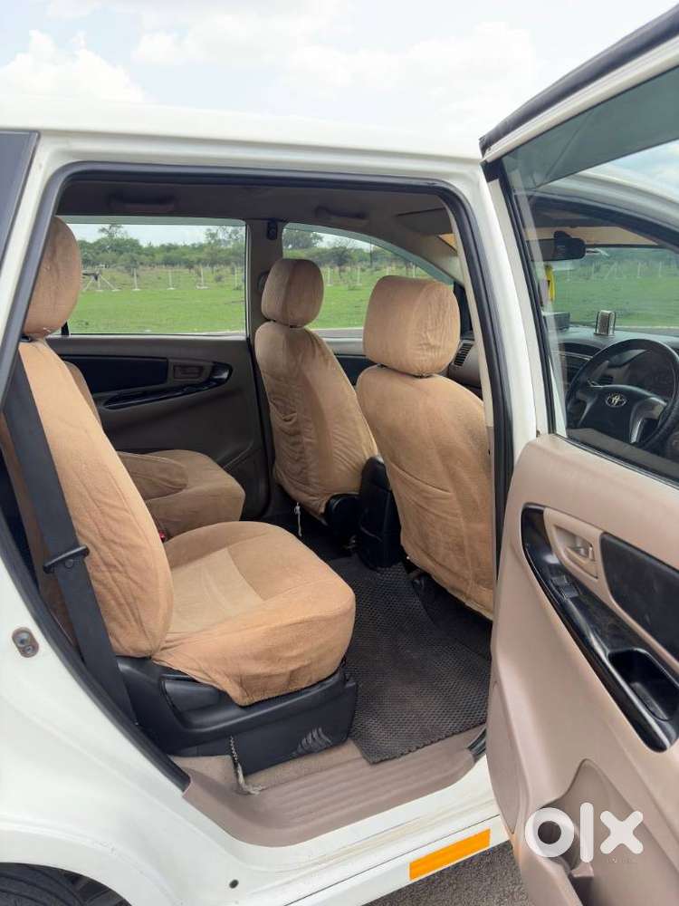 Toyota Innova 2.5 Gx 7 Str Bs-iii, 2016, Diesel