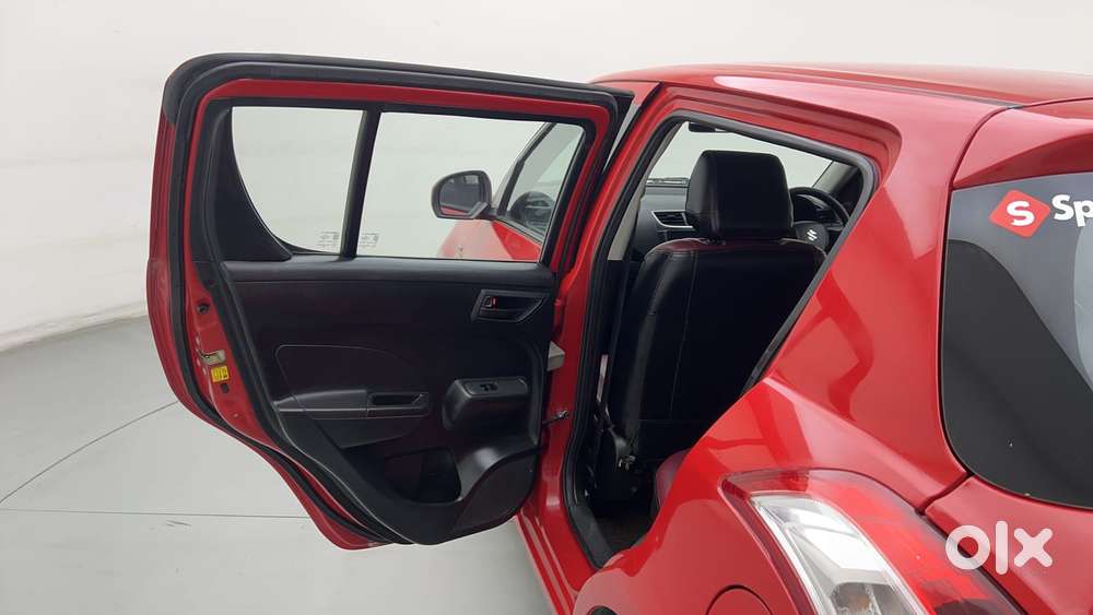 Maruti Suzuki Swift 1.2 Lxi (o), 2016, Petrol