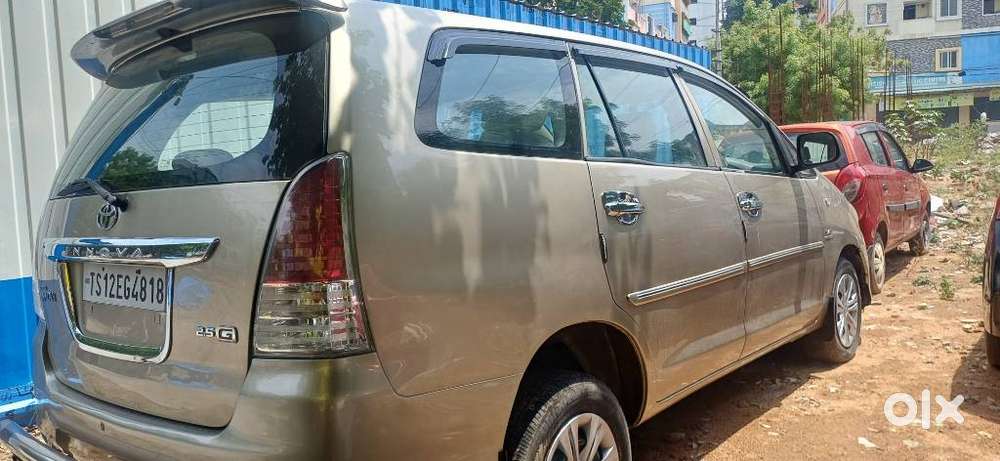 Toyota Innova 2.5 G (diesel) 7 Seater, 2011, Diesel