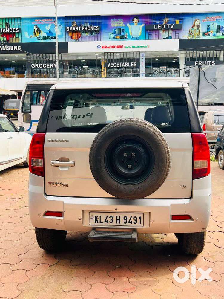 Mahindra Tuv 300 T4, 2015, Diesel