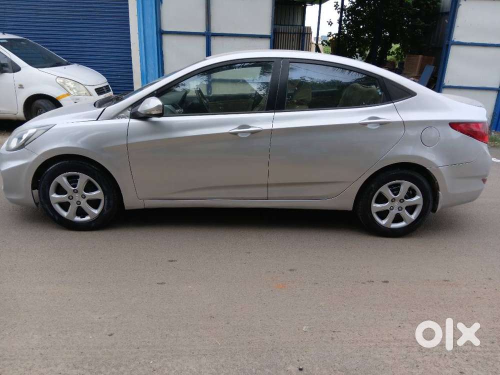 Hyundai Verna Fluidic 2011