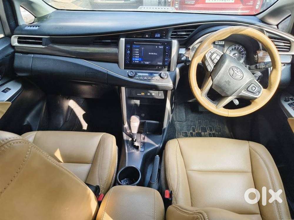 Toyota Innova Crysta 2.8z Automatic, 2017, Diesel