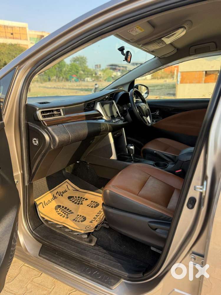 Toyota Innova Crysta 2.8z Automatic, 2019, Diesel