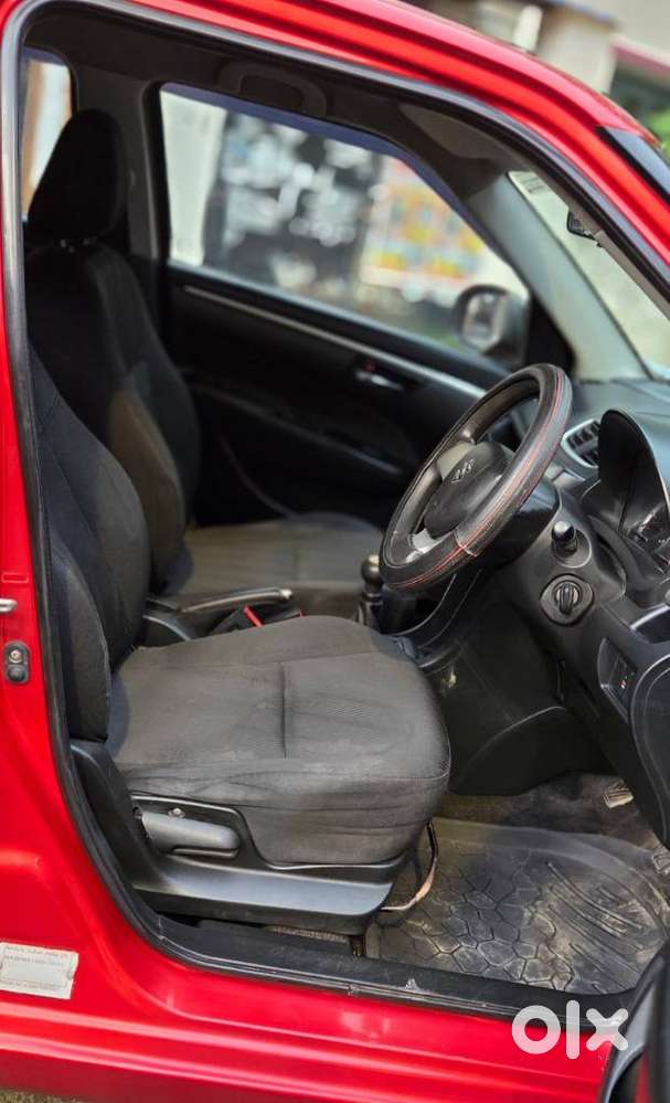 Maruti Suzuki Swift Vxi, 2013, Petrol